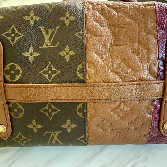 LOUIS VUITTON MAKES NOGRAM STRIPES MEDIUM BAG BORDEAUX - Picture 10 of 13